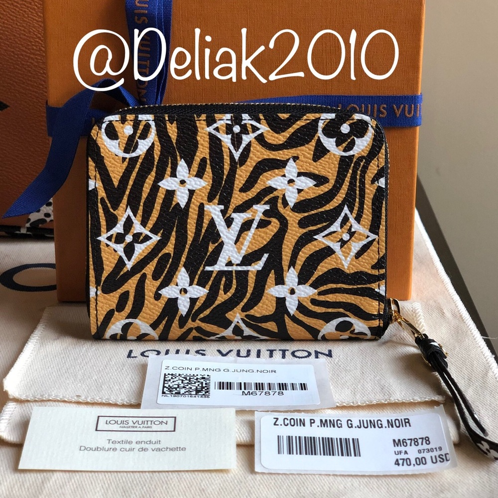 SOLD! NEW Louis Vuitton Jungle Zippy Coin Noir